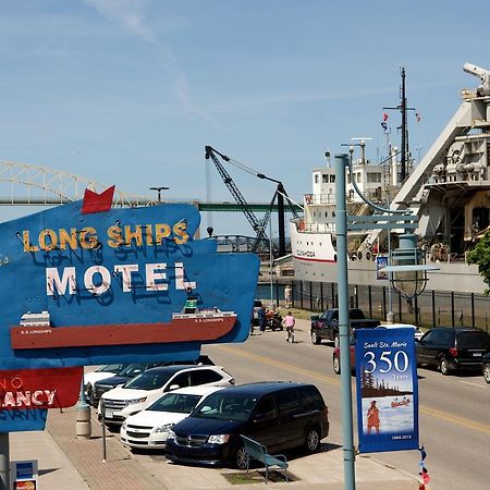 Long Ships Motel Солт Сейнт Мери Екстериор снимка